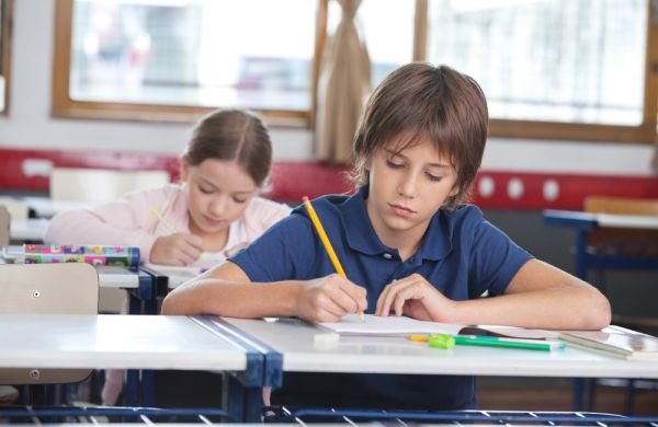 NIE ZMIZÍKOVANIU ALEBO PREČO JE LEPŠIE, KEĎ DETI ŠKRTAJÚ